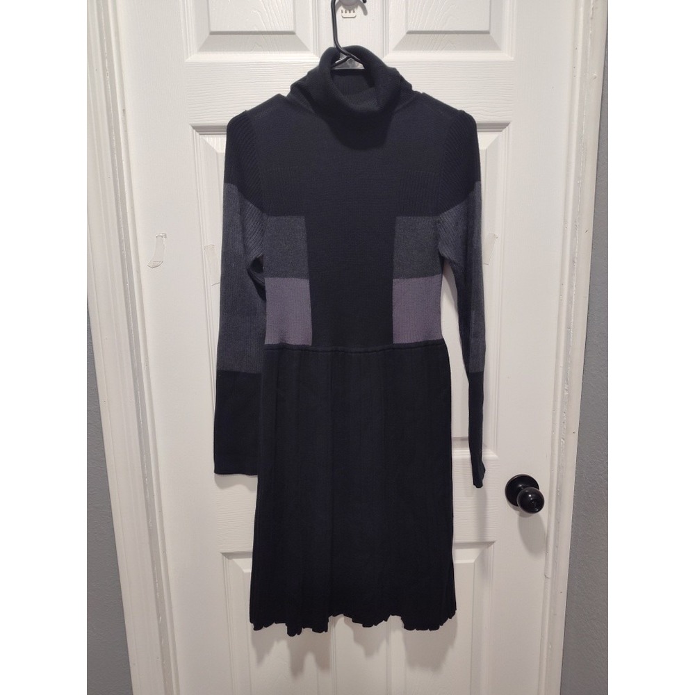$118 Adrianna Papell Fit & Flare Turtleneck Sweater Dress Size Medium Black Gray